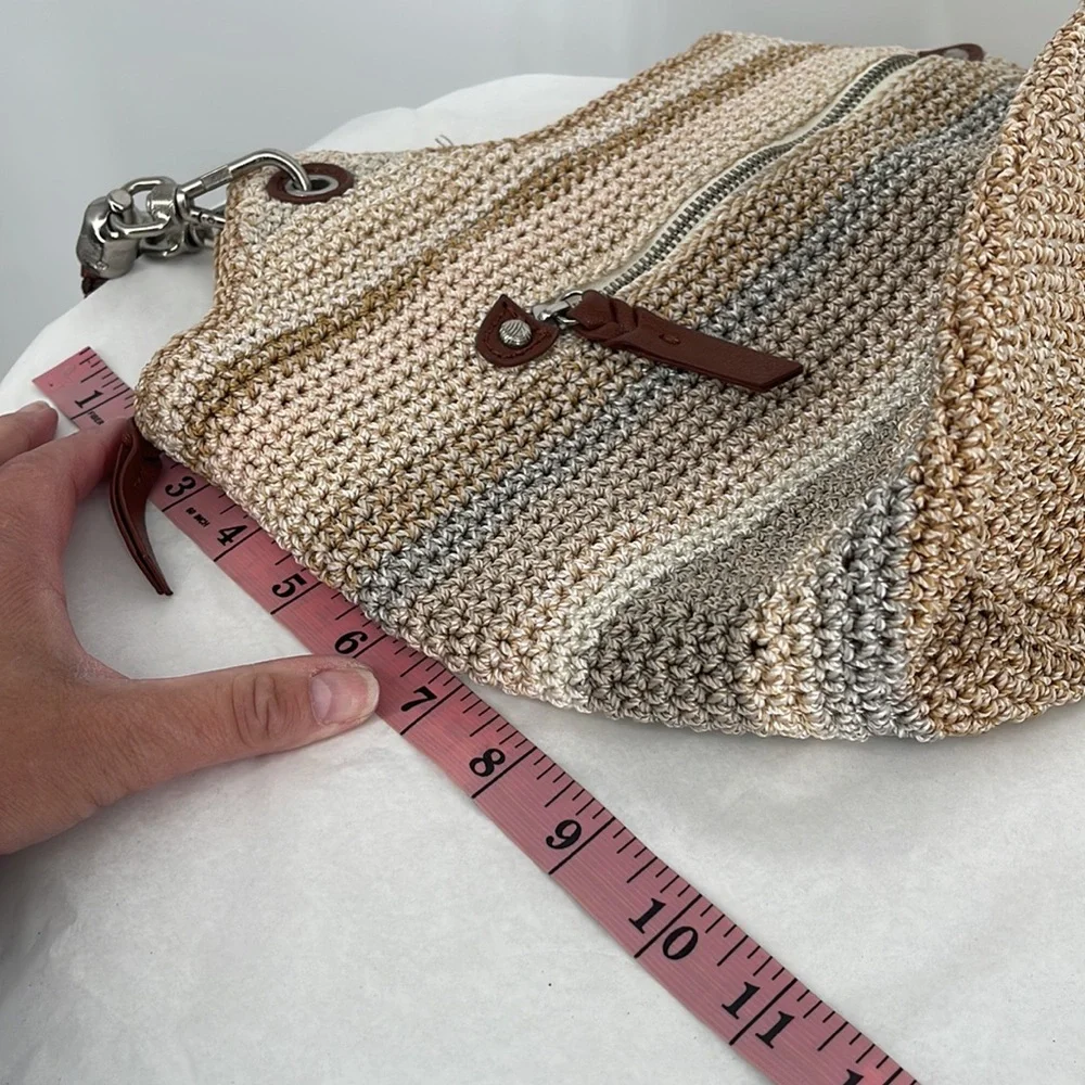 The Sak sak woven